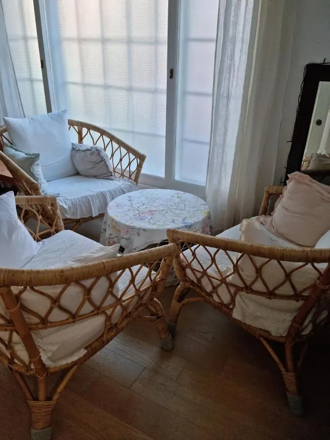 Проживание в семье Апартаменты Sophie'S House Сеул